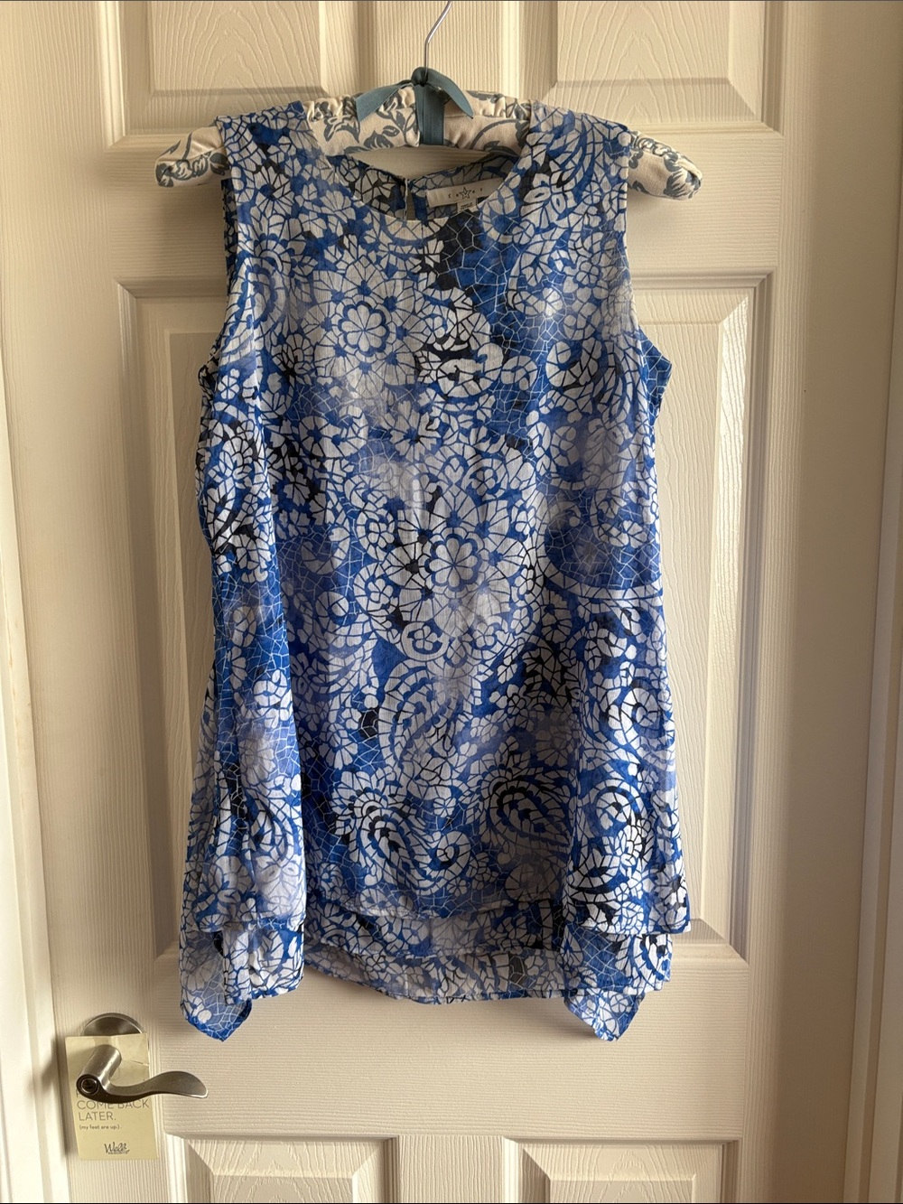 Fever Blue and White Floral Sleeveless Blouse